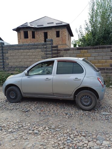 nissan tiana: Nissan March: 2002 г., 1.2 л, Автомат, Бензин, Хэтчбэк