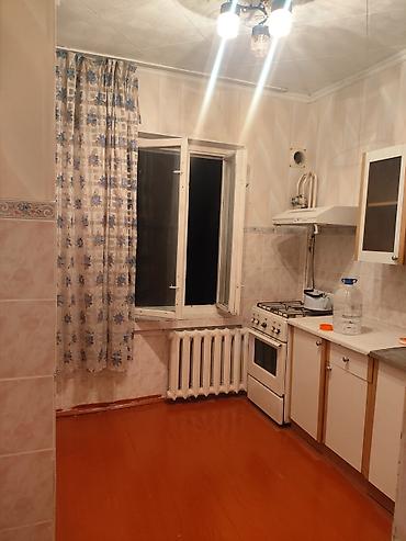 теплый дом: 2 комнаты, 48 м², Кудайберген авторынок 105 серия, 3 этаж, Косметический ремонт — 3