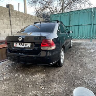 Volkswagen: Volkswagen Polo: 2010 г., 1.6 л, Механика, Газ, Седан — 5