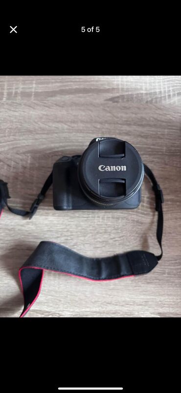 Videokameralar: Canon t5i 700D modeli Yeni kimi. Az ishlenib. Catdirilma var. yoxlaya