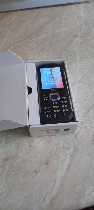redmi note 1: Bq telfonu buyurun hem pover bank hem guclu led fanar yuksek ses