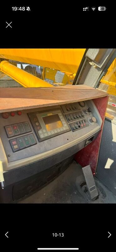 Автокраны: Автокран, LiuGong, 2014 г., от 30 м — 11