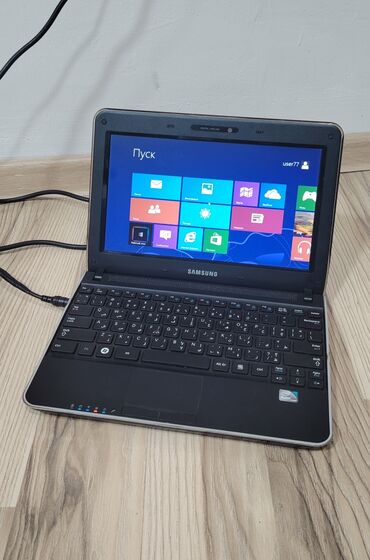 samsung notebooklar: Samsung Netbuk İslekdir heç bir problemi yoxdur Sadece Zaryatka