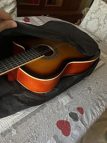 gitara capo: Salam Gitar əla vəziyətdədir istifadə olunmuyub hecbir problemi yoxdur — 5