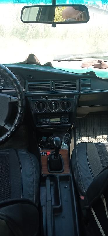 дефлектор: Mercedes-Benz W201 (190) — салон и панель управления. Звонить толтура — 2