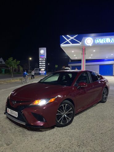 07 жугули: Toyota Camry: 2018 г., 2.5 л, Автомат, Бензин, Седан