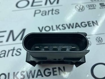 el skuteri: MODUL BENZINSKE PUMPE ZA VOLKSWAGEN CADDY, POLO, TIGUAN . - 5Q0 906 — 4