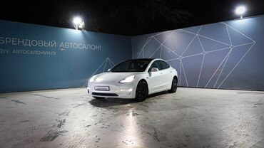 Chevrolet: В продаже Tesla Model 3 Год выпуска: 2020 Пробег: 111,000 км Цвет