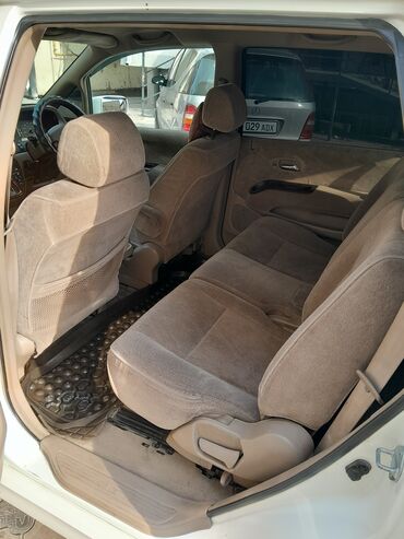 Honda: Honda Odyssey: 2000 г., 2.3 л, Автомат, Бензин, Минивэн — 2