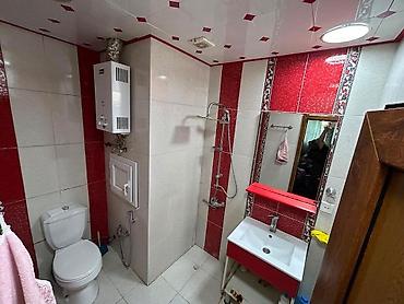 Mənzillər: 20 Yanvarda metroya 3- 4 dəqiqəlik məsafədə yerləşən 3 otaqlı evə 2 — 10