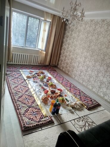 срочно продаю в связи с переездом: 3 комнаты, Собственник, Без подселения, С мебелью полностью