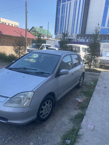 сколько стоит шлем на мотоцикл: Honda Civic: 2002 г., 1.5 л, Бензин, Хетчбек