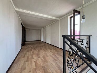 село нижняя ала арча: Дом, 180 м², 9 комнат, Собственник