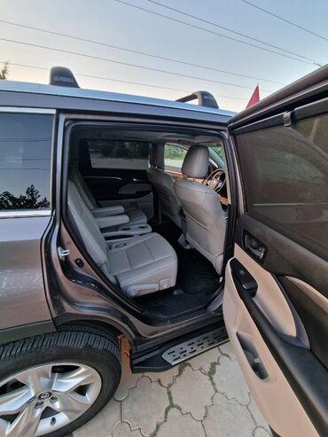 амортизатор хайлендер: Toyota Highlander: 2019 г., 3.5 л, Автомат, Бензин, Кроссовер