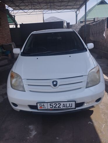 люк на камри: Toyota ist: 2003 г., 1.5 л, Автомат, Бензин, Хэтчбэк