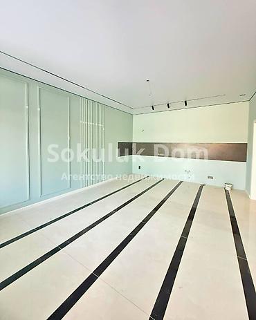куплю поле: 🏠Продается большой дом в с. Романовка 🟡Комнаты: 4 комнаты + — 4