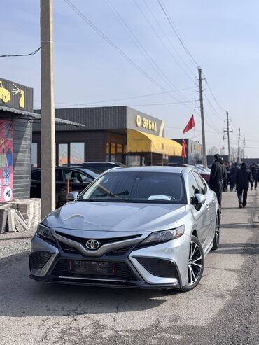 Toyota: Toyota Camry: 2018 г., 2.5 л, Автомат, Бензин, Седан