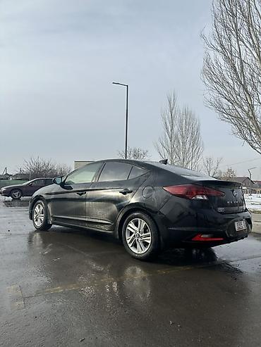 Hyundai: Hyundai Elantra: 2019 г., 2 л, Автомат, Бензин, Седан — 7