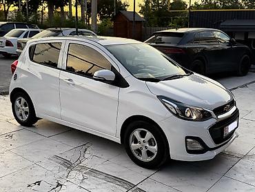Унаа сатуу: Chevrolet Spark: 2019 г., 1 л, Автомат, Бензин, Хетчбек — 2