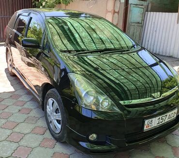 Toyota: Минивэн Тойота Виш 2003 года .Бензин -газ . Водитель женщина . Вацап