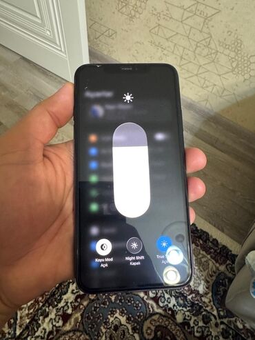 Apple iPhone: IPhone 11 Pro Max, 64 GB, Matte Midnight Green, Face ID — 7