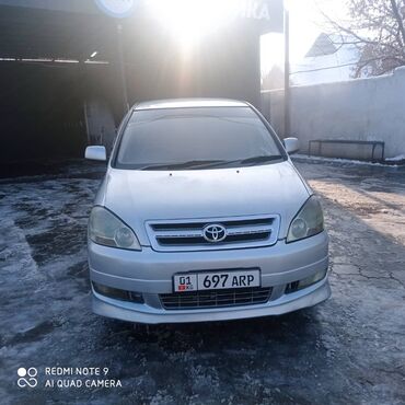 Toyota: Toyota Ipsum: 2004 г., 2.4 л, Автомат, Газ, Минивэн — 5