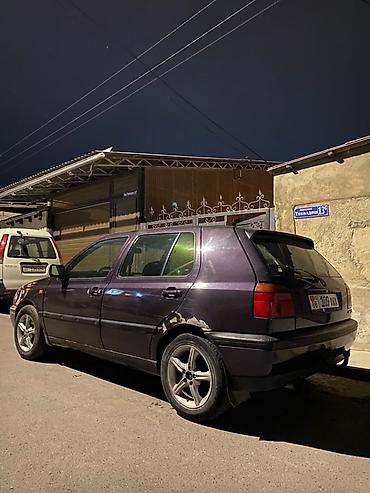 Volkswagen Golf: 1993 г., Хэтчбэк