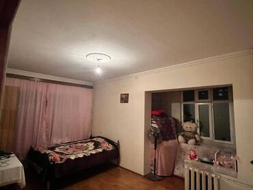 Kommersiya daşınmaz əmlakının satışı: Bakı, 3 otaqlı, Köhnə tikili, m. Əhmədli, 60 kv. m