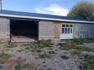 продаю дом на пишпеке: Сдаётся в аренду Гараж/мастерская с участком трёх фазка вода -