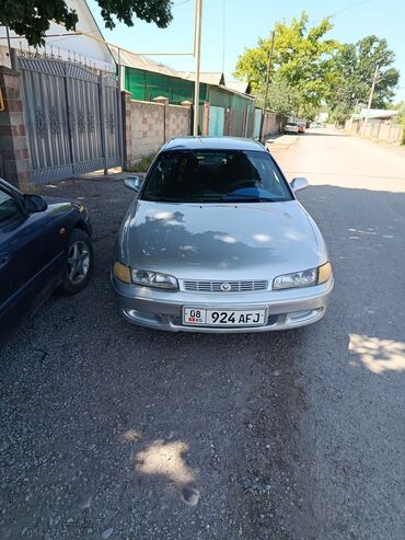 Mazda: Mazda 626: 1994 г., 2 л, Механика, Бензин, Хэтчбэк
