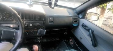 pass: Volkswagen Passat Variant: 1988 г., Универсал — 5