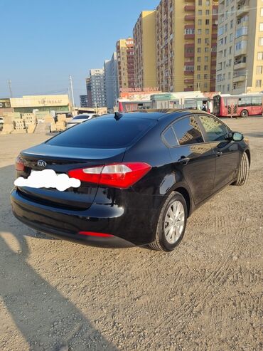 Kia: Kia Cerato: 1.8 l | Sedan — 3