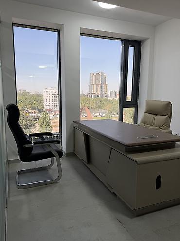 бишкек киргизия 1: Аренда офисов, 93 м², В бизнес центре — 8