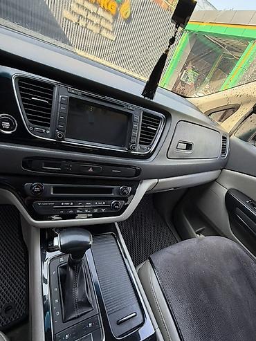 210 белый: Kia Carnival: 2017 г., 2.2 л, Автомат, Дизель, Минивэн — 9