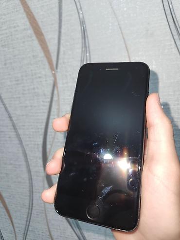 Apple iPhone: IPhone 7, Qara, Barmaq izi — 3