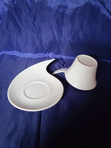 Kuhinjski setovi: Solje nove,vintaz porcelanske. Solje lep oblik. Cena je — 10