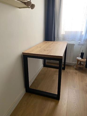 office table: Лаконичный стол в стиле лофт - Прямая столешница из массива светлого — 1