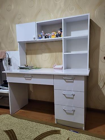 komputer setup: Düz masa, Stulsuz, Polkalı, Siyirməli, MDF — 4
