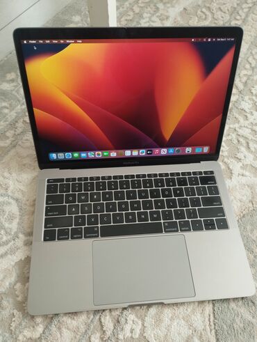 куплю ноутбуки: Ультрабук, Apple, 8 ГБ ОЭТ, Intel Core i5, 13.3 ", Колдонулган, Татаал эмес тапшырмалар үчүн, эс тутум SSD