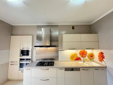 сдаются квартира кудайберген: 5 жана андан көп, 237 кв. м, Элитка, 9 кабат, Дизайнердик ремонт