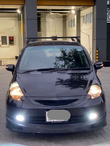 машины в бишкеке: Honda Fit: 2003 г., 1.5 л, Вариатор, Бензин, Хэтчбэк