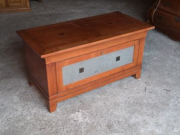 Ostali nameštaj: Drvena škrinja/klupa sa prostorom za odlaganje - Materijal: puno drvo — 7