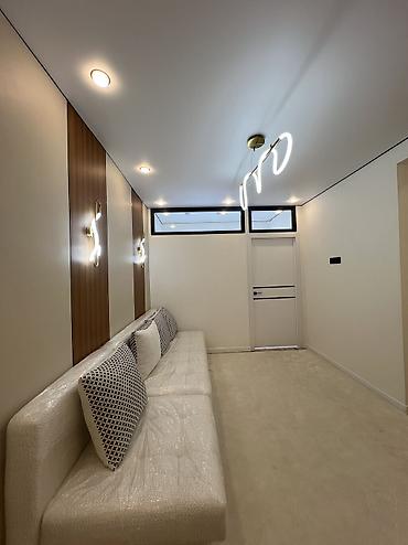 денсяопина: 2 комнаты, 42 м², Кудайберген авторынок Элитка, 8 этаж, Дизайнерский ремонт — 4