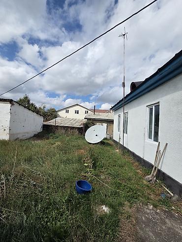 40 лет киргизии: 3 комнаты, 60 м², 6 соток, Каракол, Собственник — 3