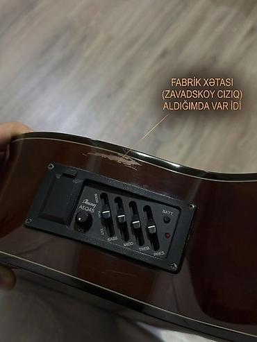 klassik gitara: Gitara ideal işləyir. Royaldan alınıb. Cızıqlarına görə cüzi endirim — 2