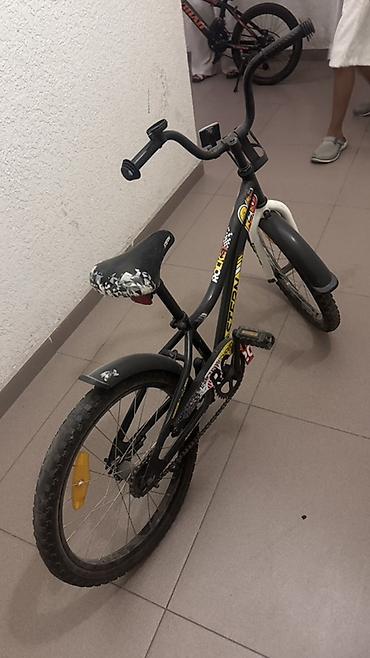 Детские велосипеды: Детский велосипед BMX-стиля с колесами 20". Особенности: - Колеса 20" — 1