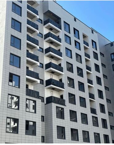 суточная квартира политех: 1 бөлмө, 42 кв. м, Элитка, 4 кабат, ПСО (өзү оңдоп түзөтүп бүтүү үчүн)
