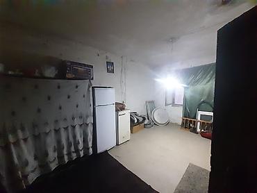 1 комнатная студия: Satılır: Həyət evi (şəkillərdə göstərilən) 4 otaqli evdi15 sot — 3