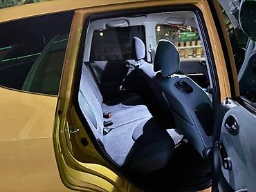 танк машина цена: Honda Jazz: 2006 г., Хэтчбэк — 9
