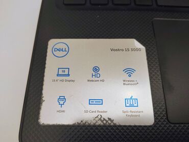 Toshiba: Intel Core i3, 4 GB OZU, 15.6 " — 11